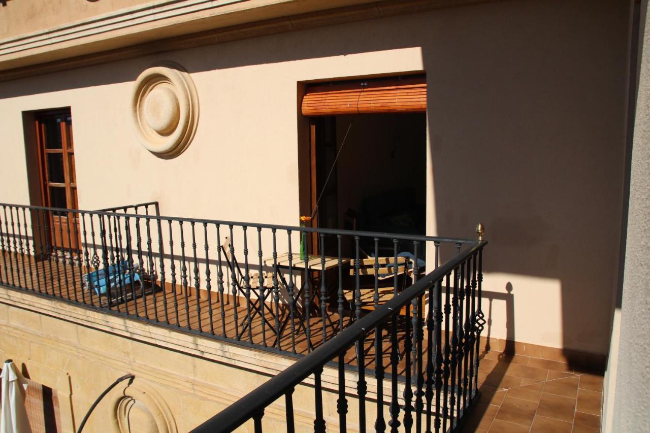 Apartamento Palacio De Las Sevillanas Haro Luaran gambar