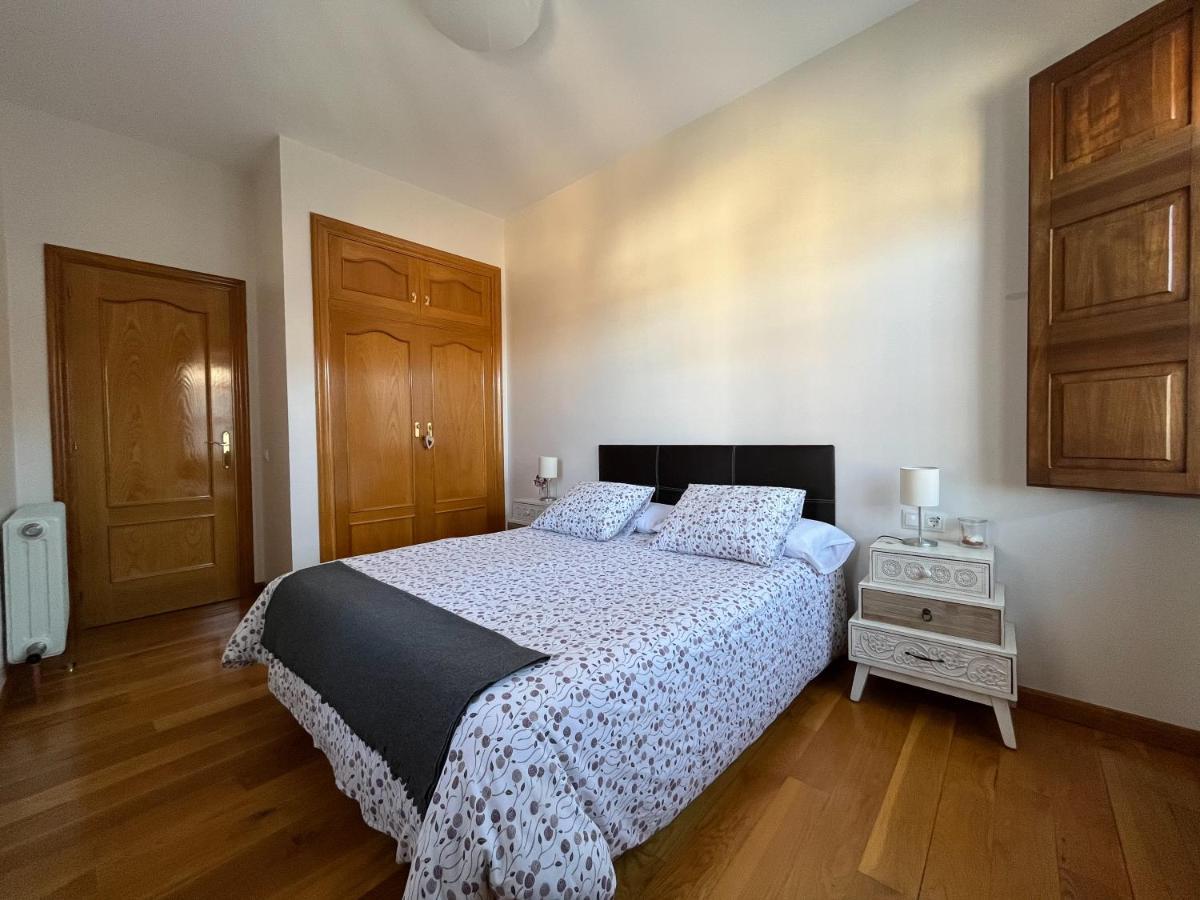 Apartamento Palacio De Las Sevillanas Haro Luaran gambar