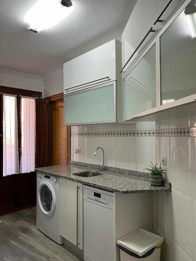 Apartamento Palacio De Las Sevillanas Haro Luaran gambar
