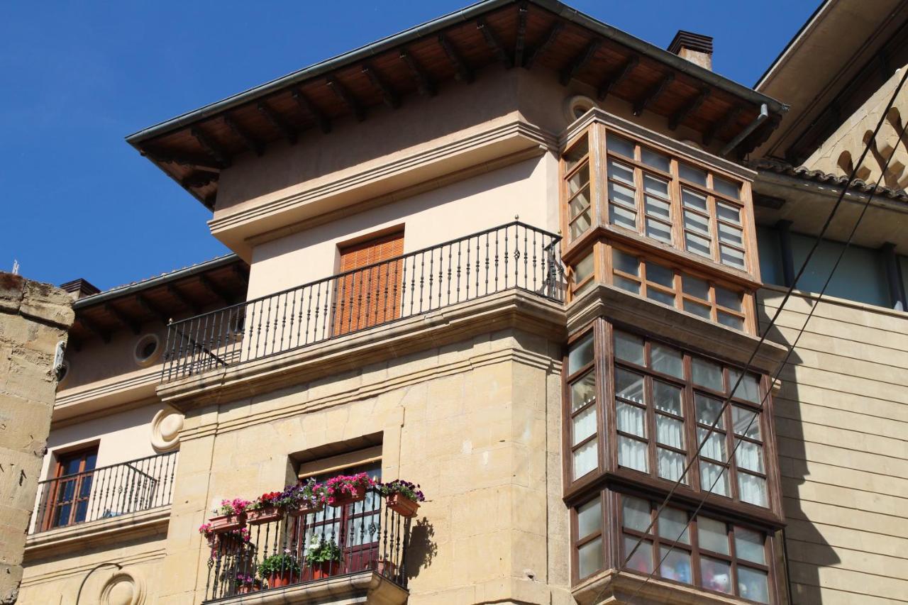 Apartamento Palacio De Las Sevillanas Haro Luaran gambar