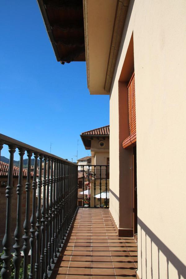 Apartamento Palacio De Las Sevillanas Haro Luaran gambar